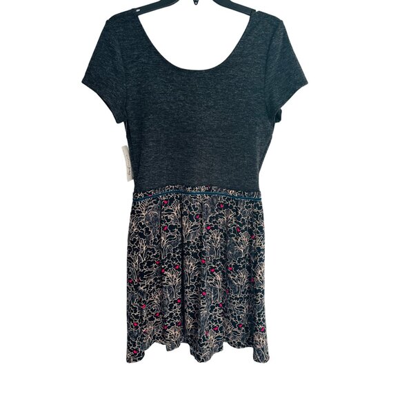 2/$30 NWT Maison Jules Medium Dress Floral Black Background - Picture 8 of 14